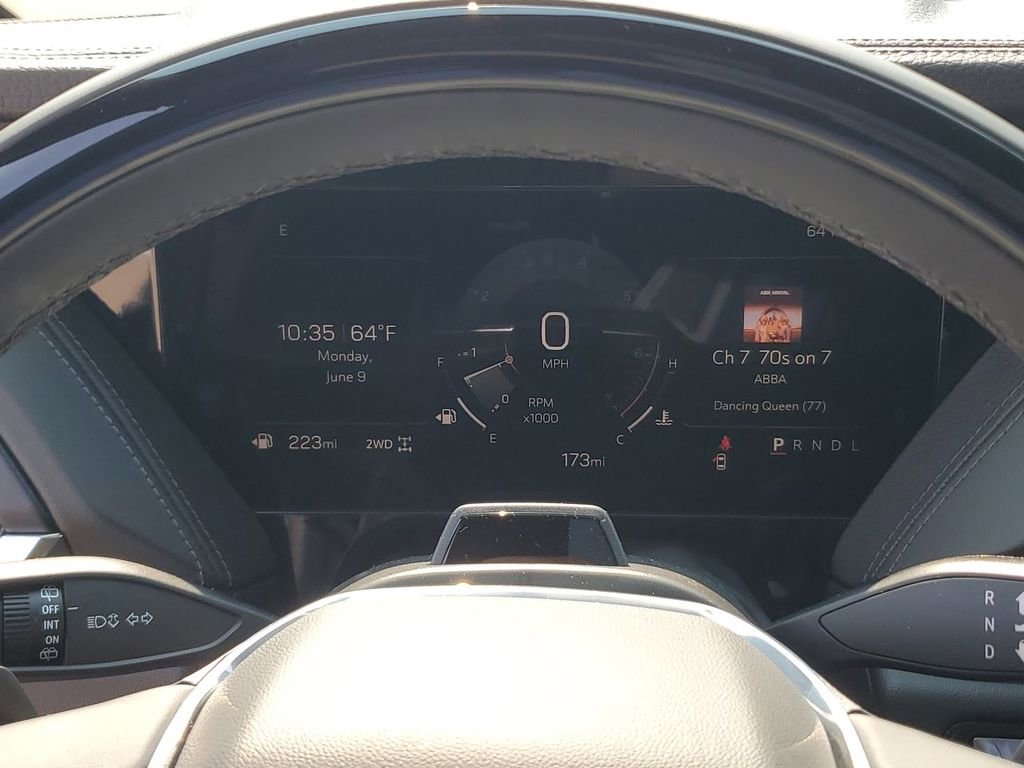 New 2025 GMC Yukon XL Denali w/ Denali Reserve Package image 12