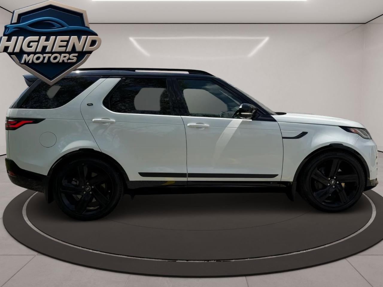 Used 2022 Land Rover Discovery HSE R-Dynamic AWD/4WD image 7