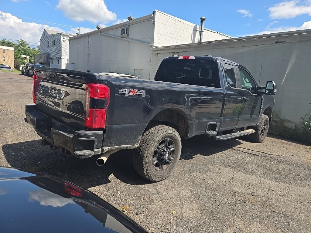 Used 2024 Ford F250 XL w/ STX Appearance Package AWD/4WD image 10