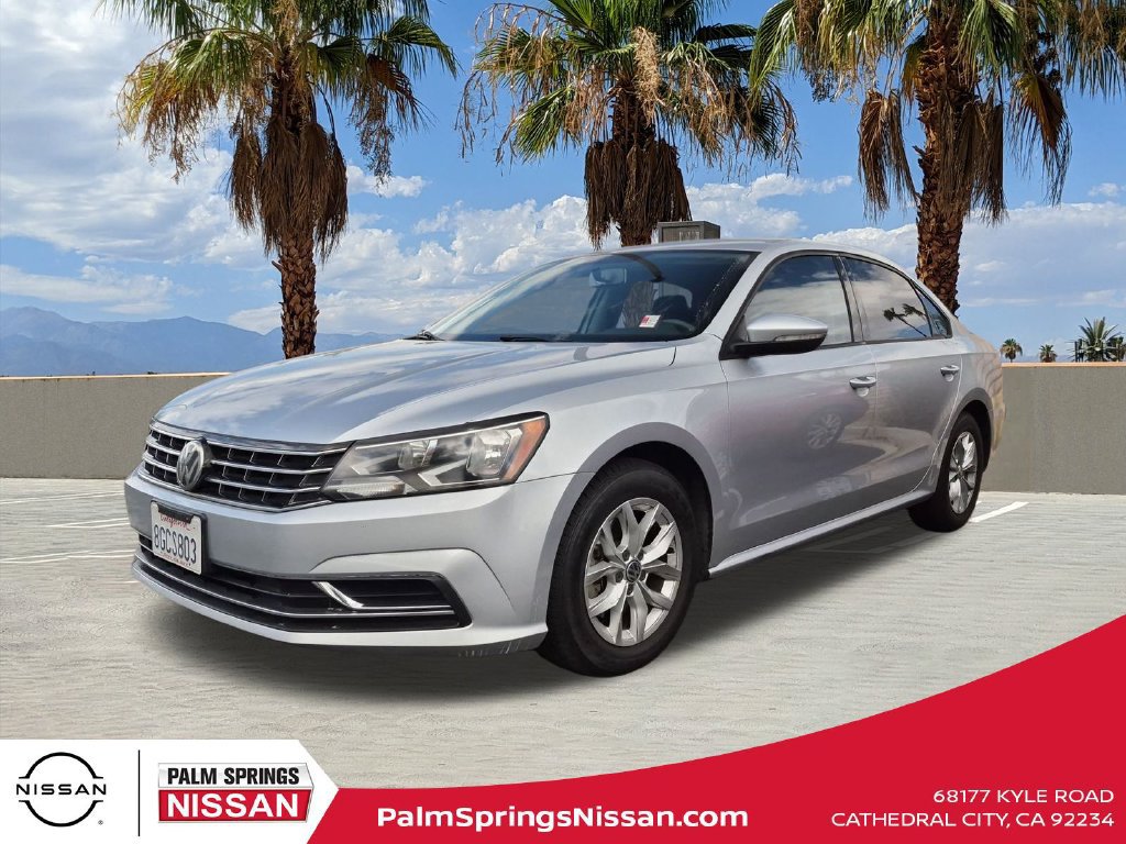 Used 2018 Volkswagen Passat 2.0T S FWD image 1