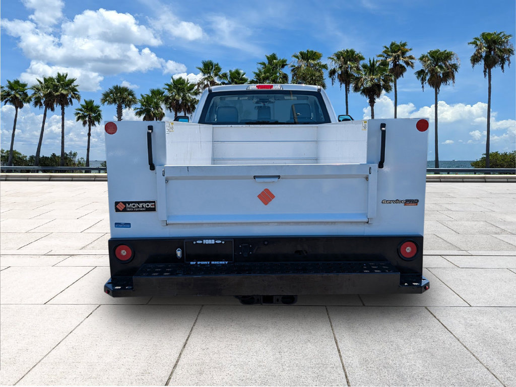 Used 2024 Ford F250 XL w/ XL Driver Assist Package RWD image 6