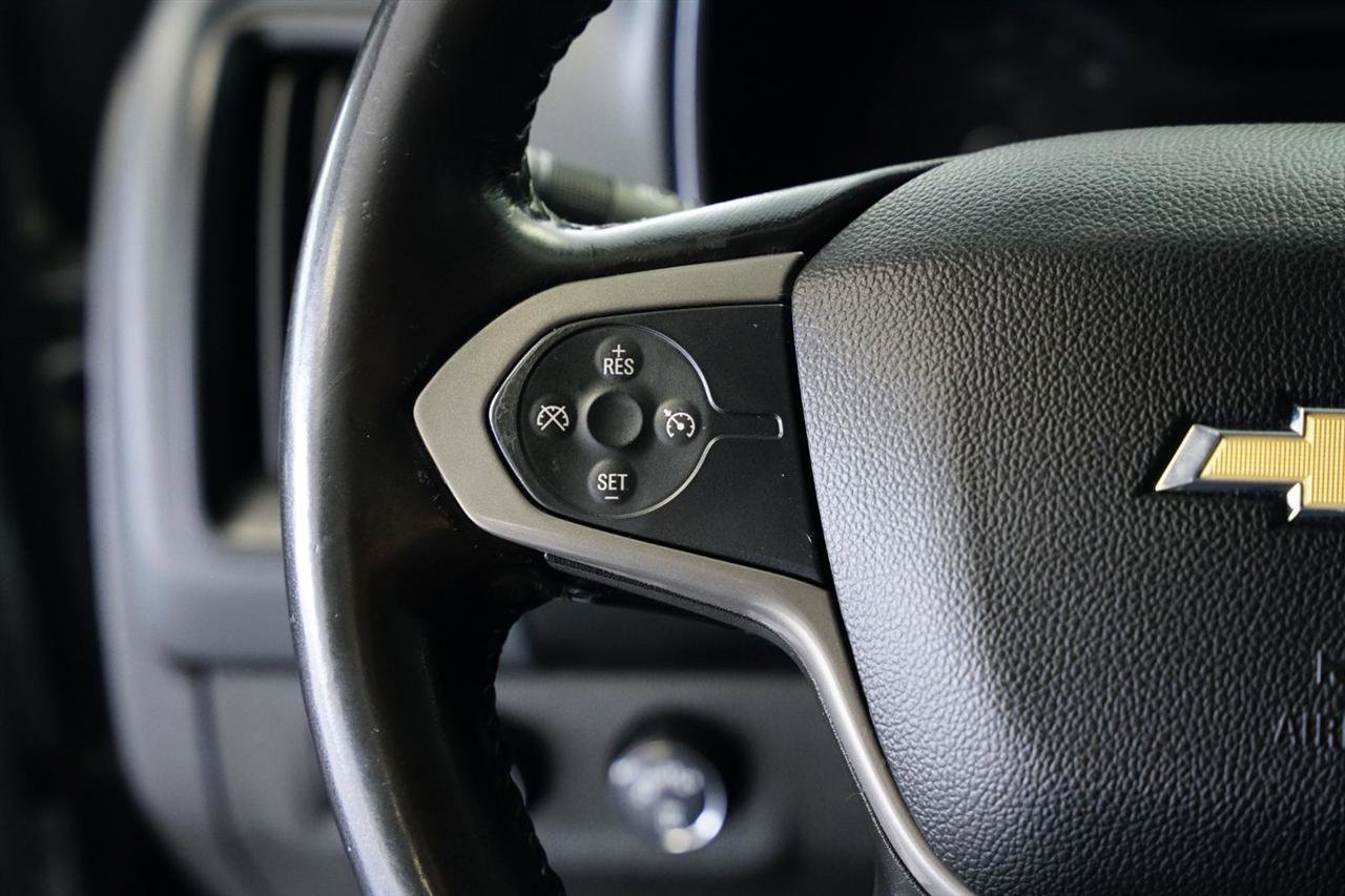 Used 2017 Chevrolet Colorado Z71 image 16