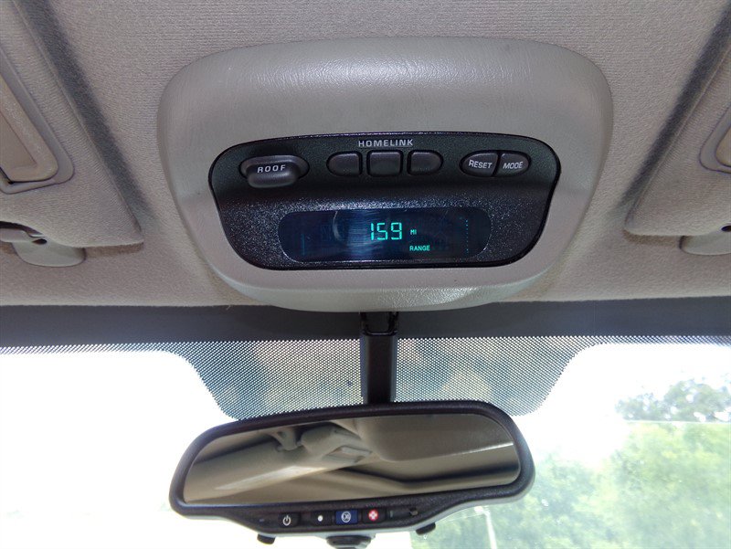 Used 2004 Chevrolet Impala SS w/ Preferred Equipment Group FWD image 39