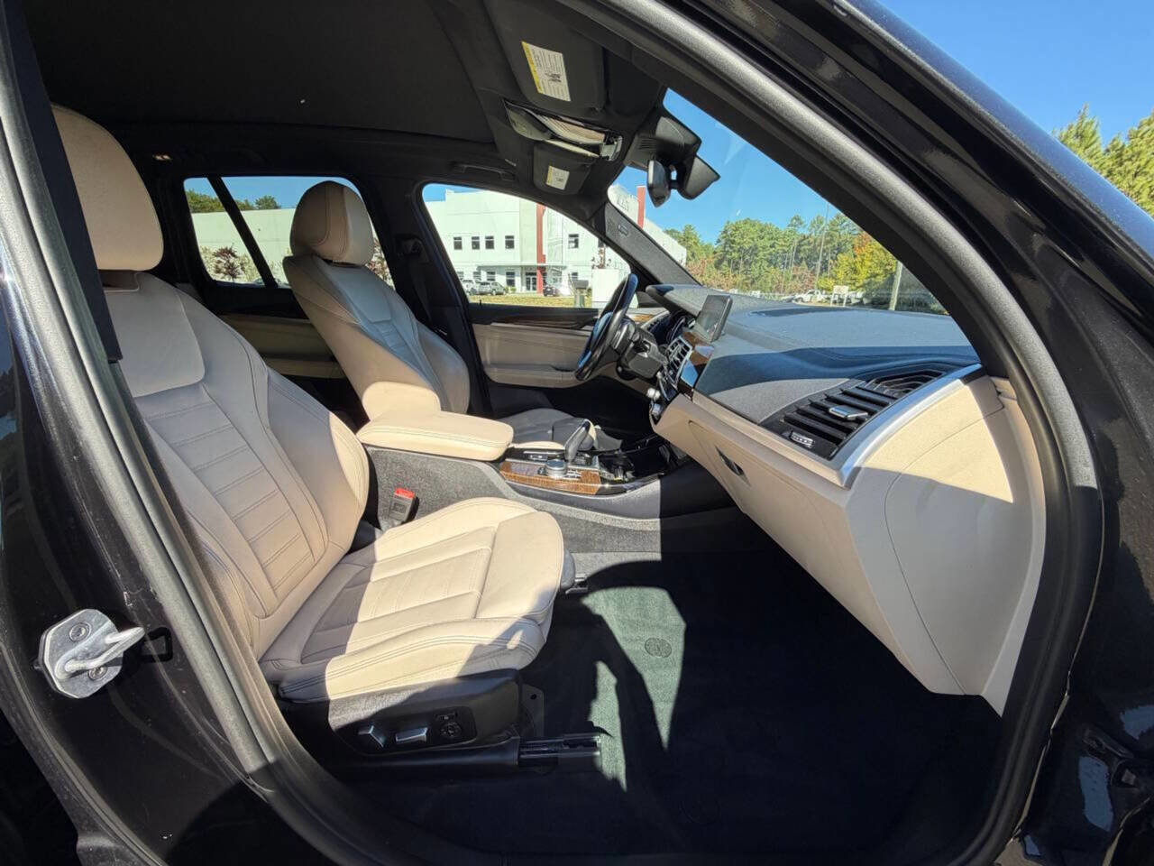 Used 2019 BMW X3 xDrive30i w/ Convenience Package image 16