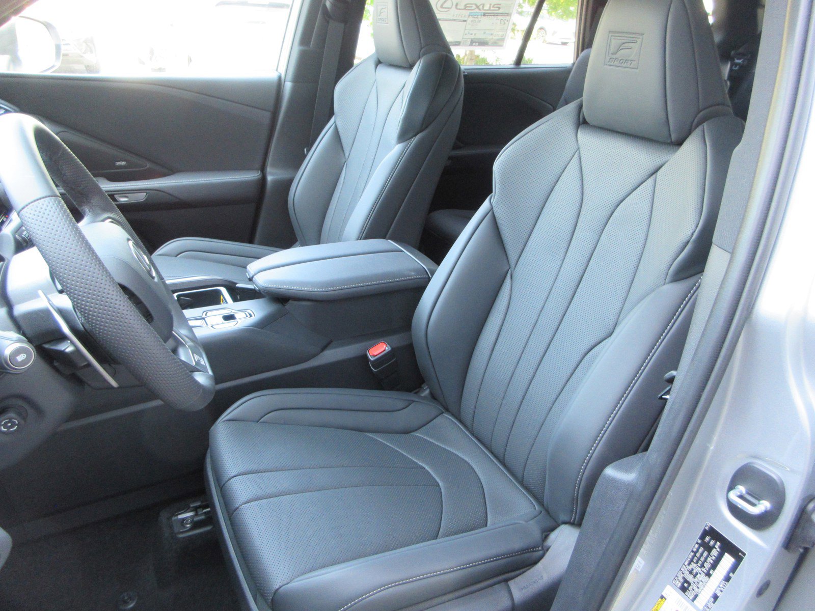 New 2026 Lexus TX 500h AWD image 32