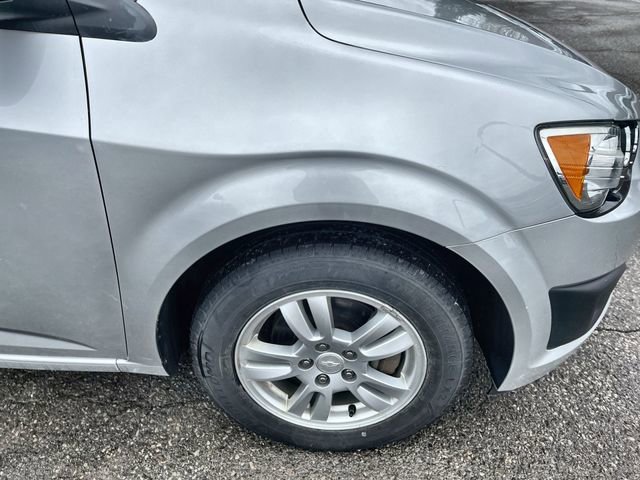 Used 2015 Chevrolet Sonic LT image 20