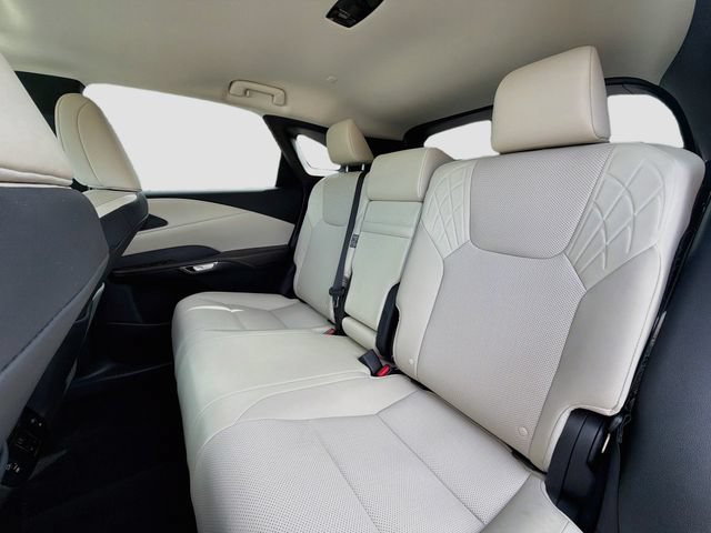 Used 2023 Lexus RX 350 Premium w/ Cold Area Package FWD image 22