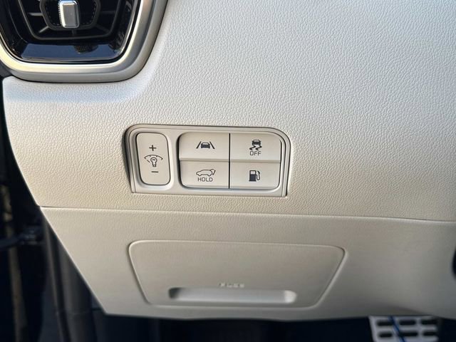 Certified 2023 Kia Sorento SX Prestige image 30