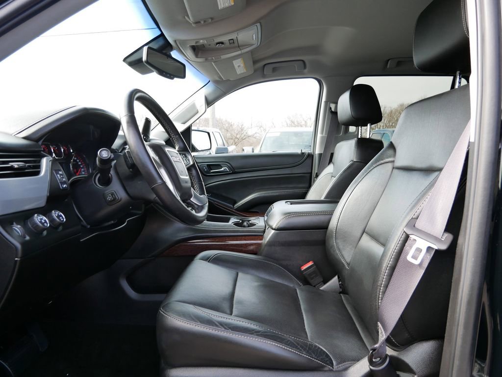 Used 2016 GMC Yukon SLT image 11