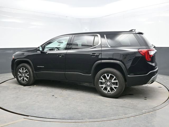 Used 2022 GMC Acadia SLE w/ LPO, Floor Liner Package AWD/4WD image 4