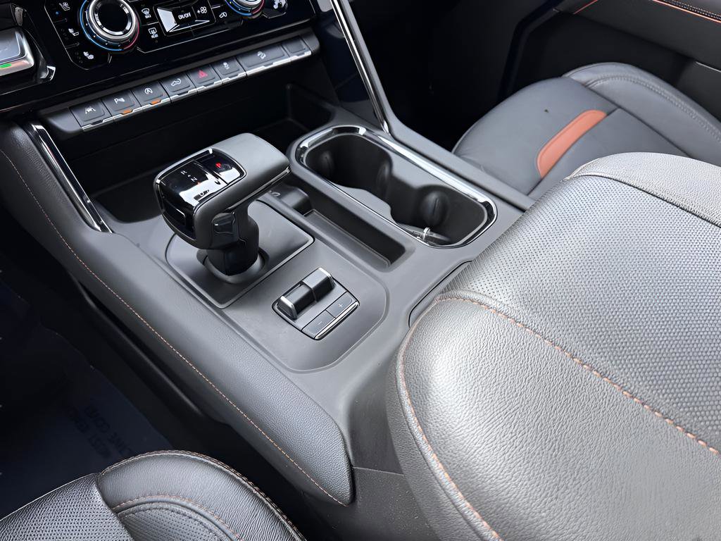 Used 2023 GMC Sierra 1500 AT4 w/ Technology Package image 22