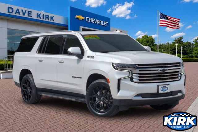Used 2023 Chevrolet Suburban High Country AWD/4WD image 1