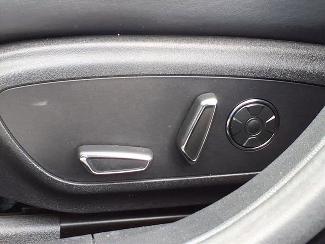 Used 2017 Lincoln MKZ Reserve w/ Luxury Package image 8