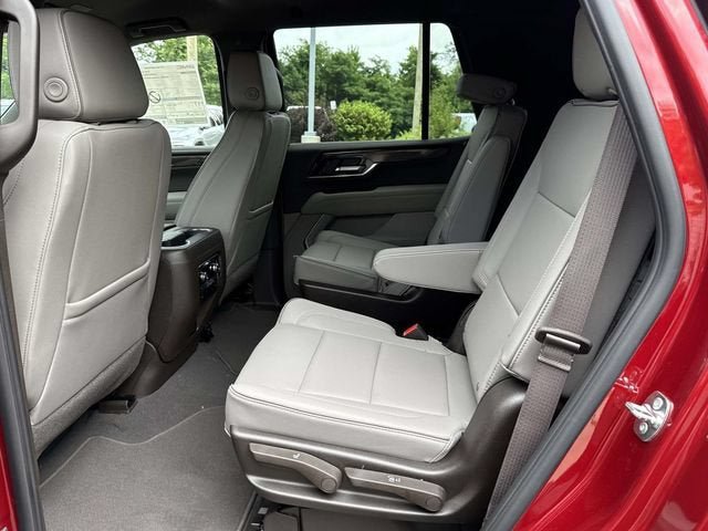 New 2026 GMC Yukon Elevation AWD/4WD image 12