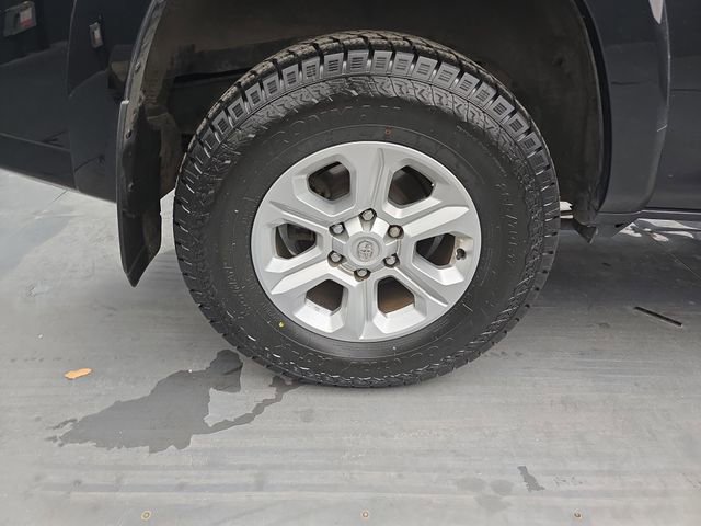 Used 2024 Toyota 4Runner SR5 RWD image 20