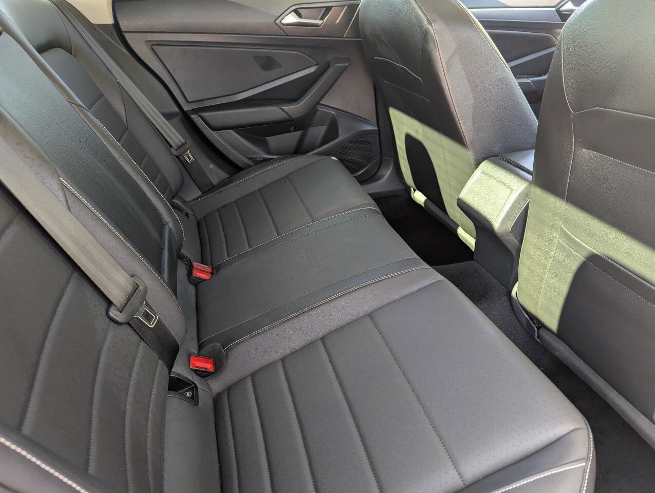 Used 2022 Volkswagen Jetta SE image 13