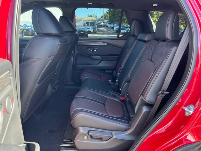 New 2026 Honda Pilot Black Edition image 15