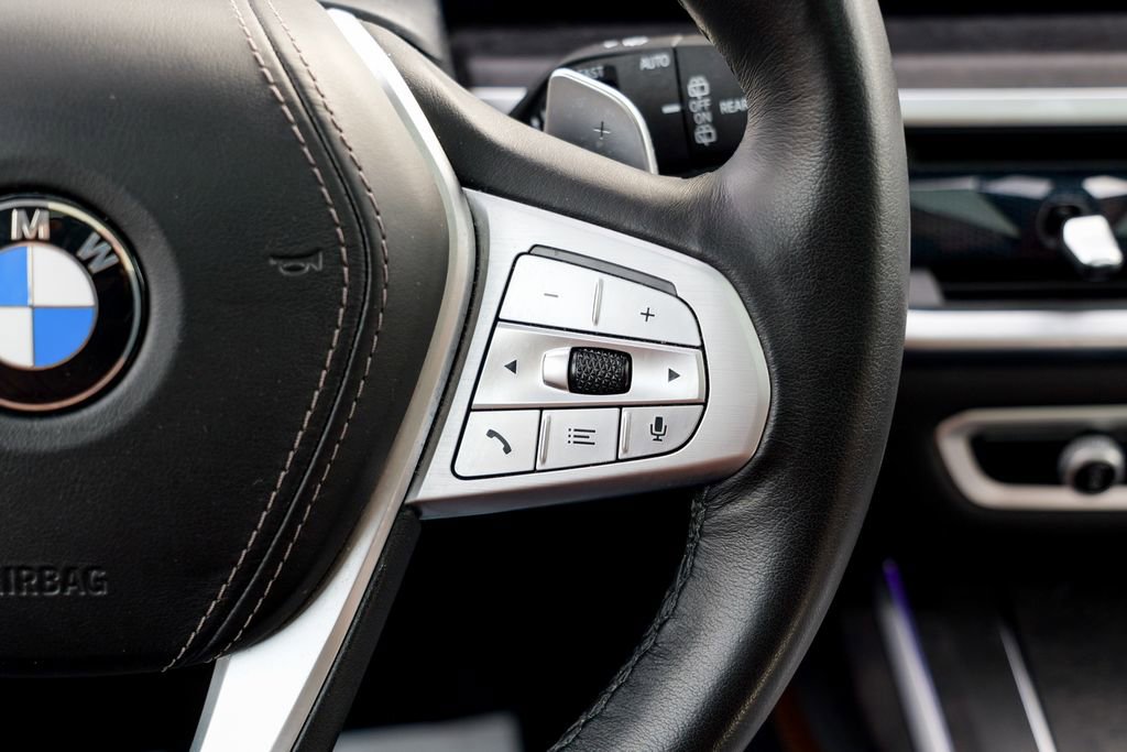 Used 2023 BMW X7 xDrive40i w/ Premium Package image 50