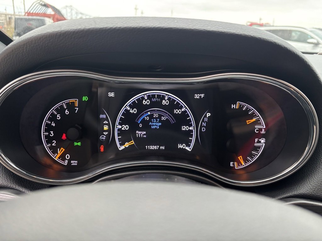 Used 2022 Jeep Grand Cherokee Laredo X image 14