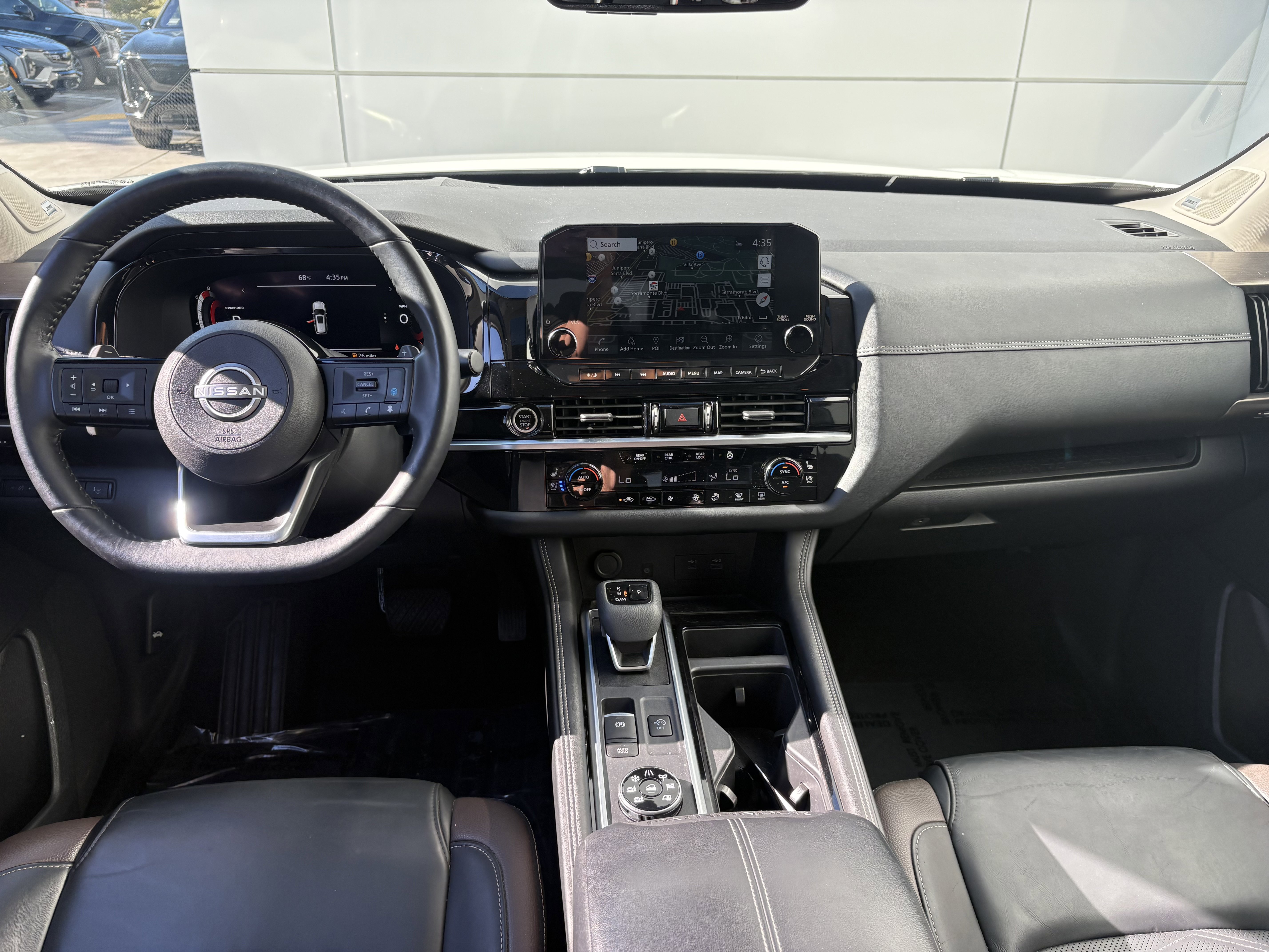 Used 2023 Nissan Pathfinder Platinum w/ Lighting Package (N93) AWD/4WD image 21