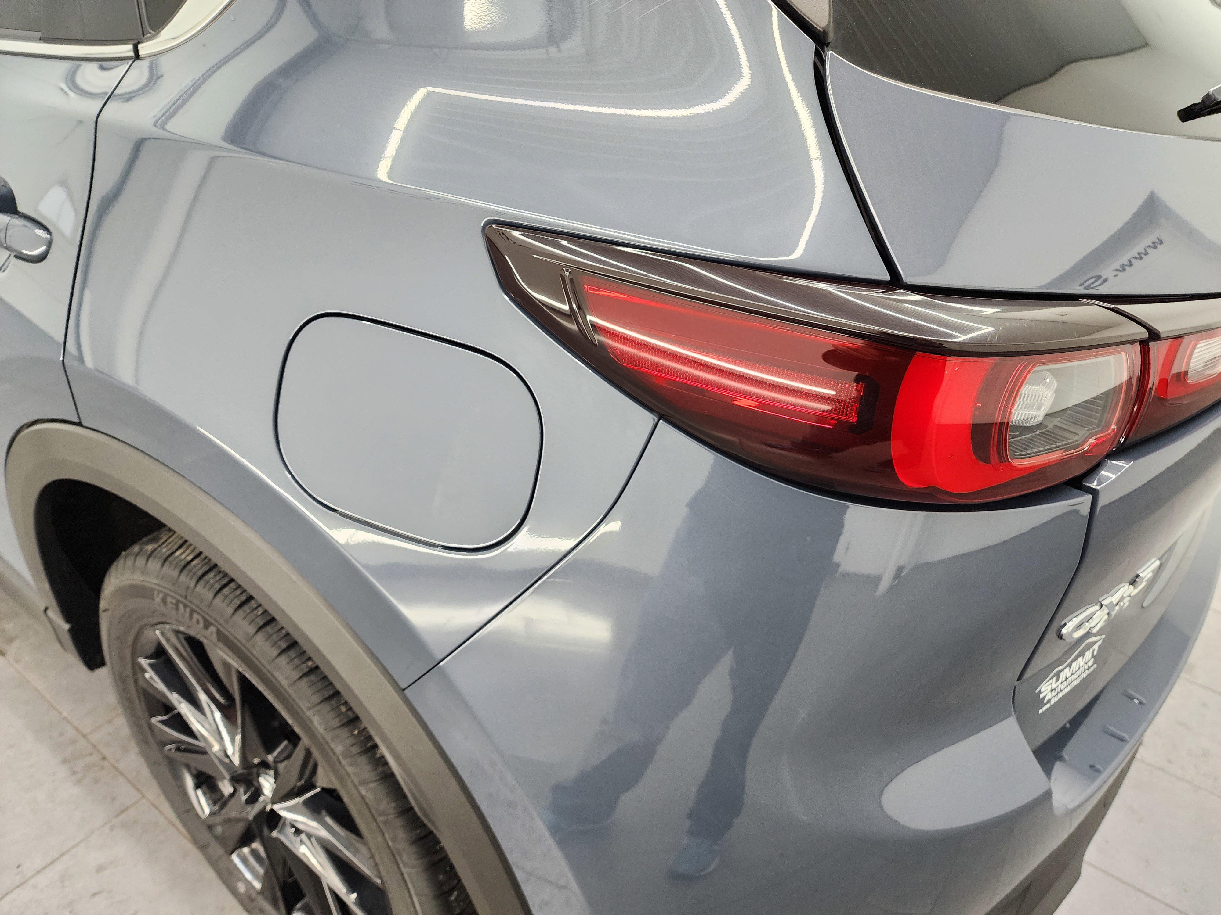 Used 2024 MAZDA CX-5 Carbon Edition image 30