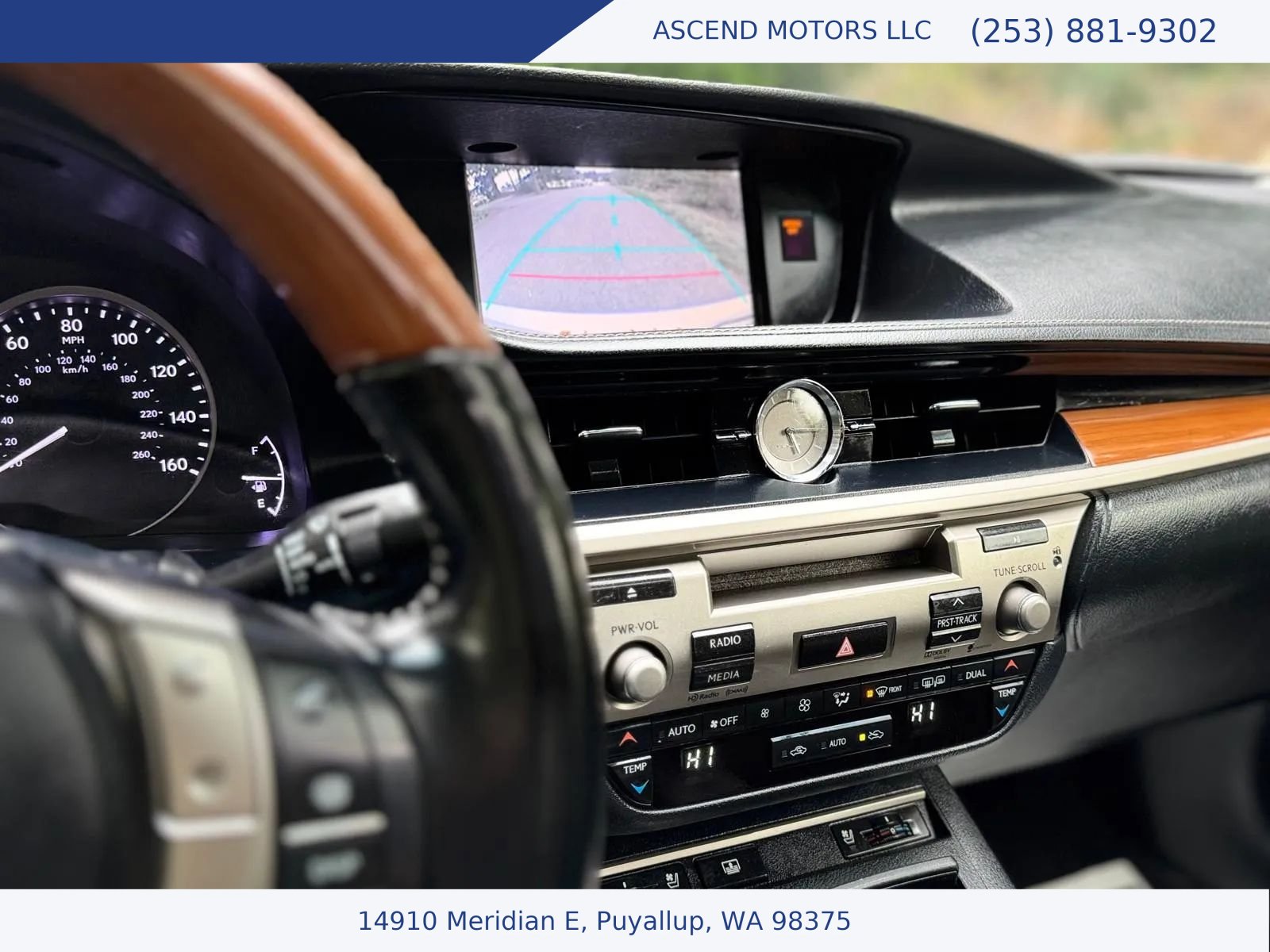 Used 2013 Lexus ES 300h w/ Luxury Pkg FWD image 14