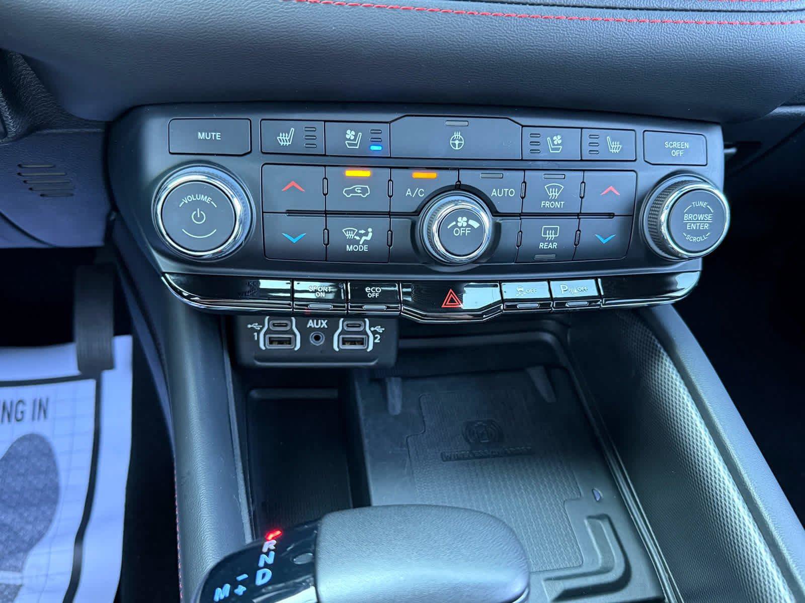Used 2024 Dodge Durango R/T RWD image 21