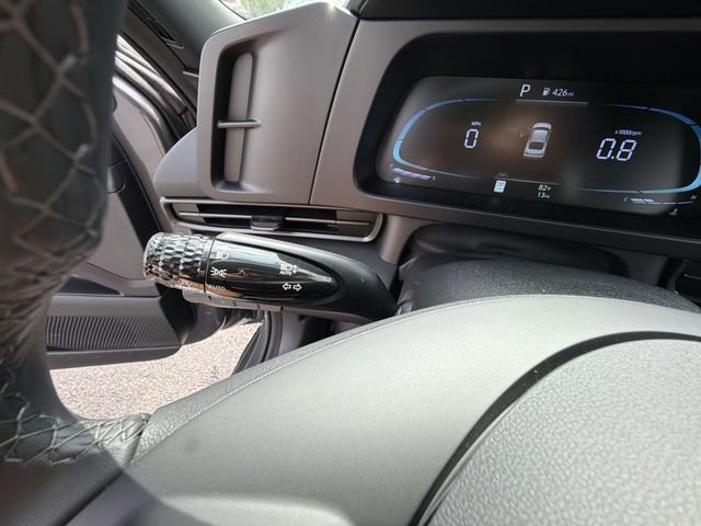 New 2026 Hyundai Elantra SEL Sport FWD image 31