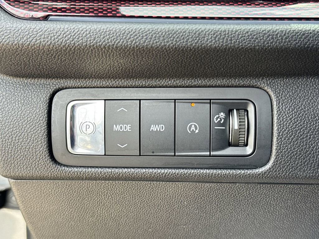 Certified 2024 Chevrolet Traverse Z71 w/ Enhanced Driving Package AWD/4WD image 22