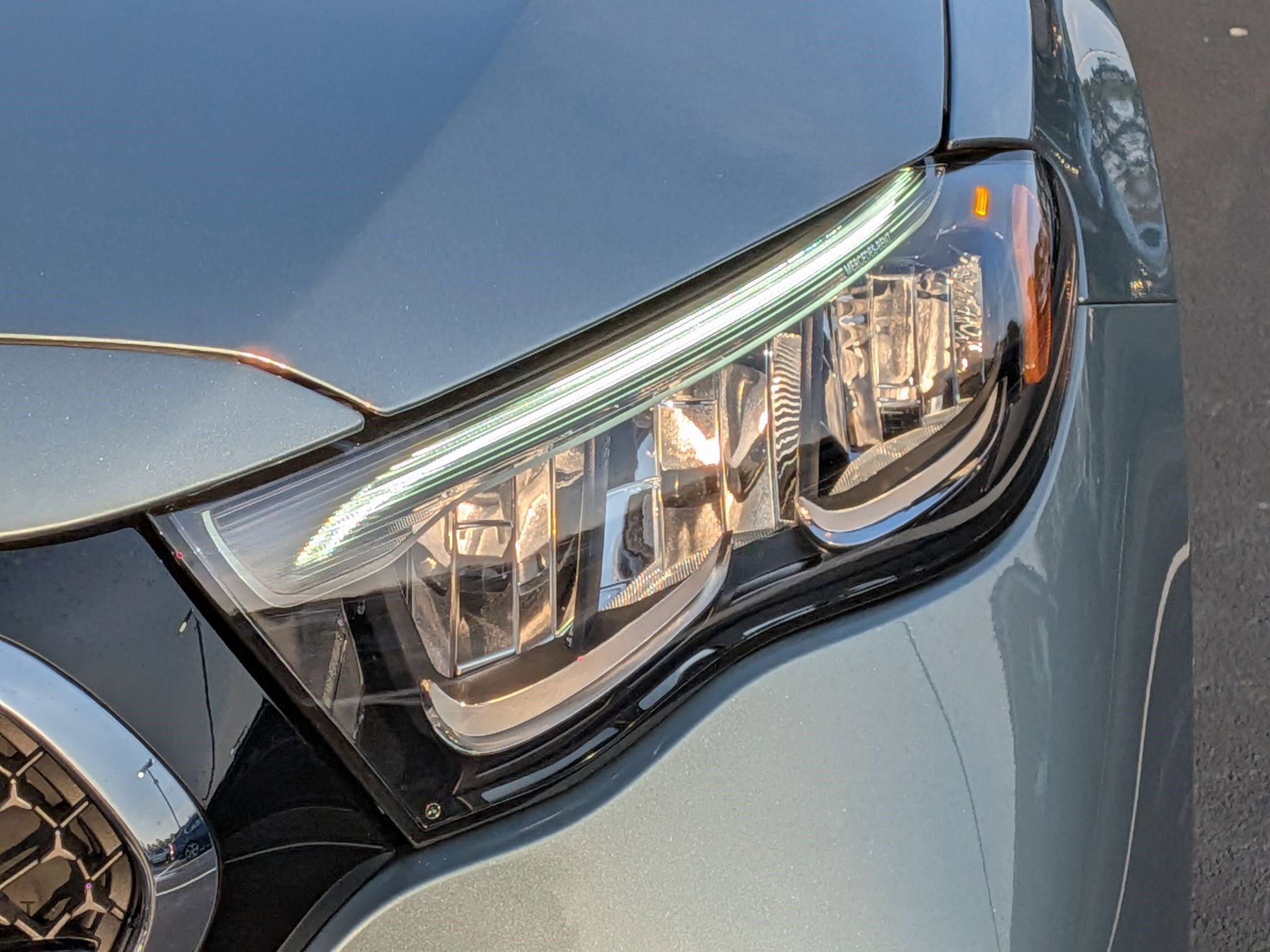 New 2026 Mercedes-Benz E 350 4MATIC Sedan image 6