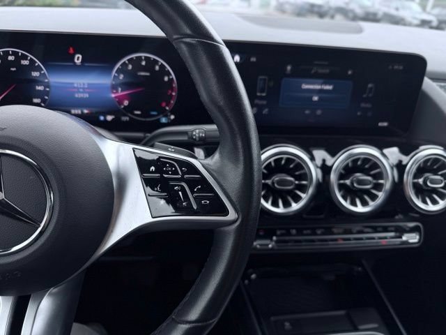 Used 2025 Mercedes-Benz GLA 250 4MATIC image 29