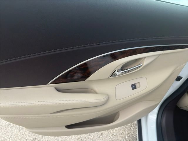 Used 2015 Buick LaCrosse Leather FWD image 12