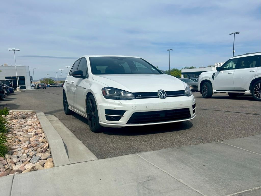 Used 2017 Volkswagen Golf R 4-Door AWD/4WD image 3
