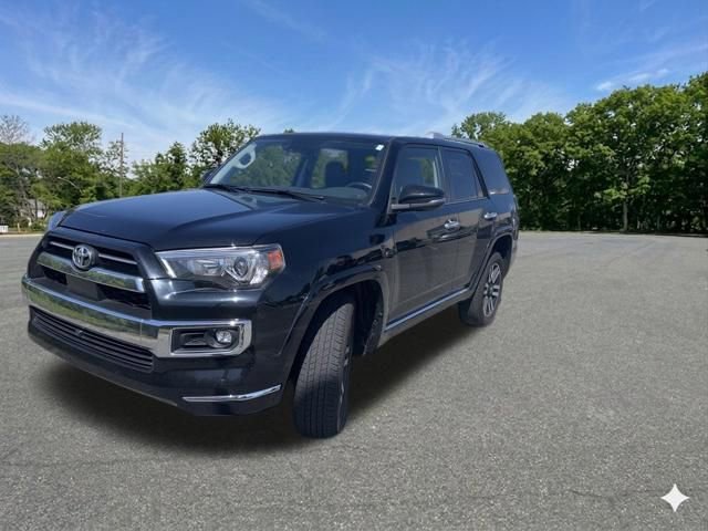 Used 2023 Toyota 4Runner Limited AWD/4WD image 4
