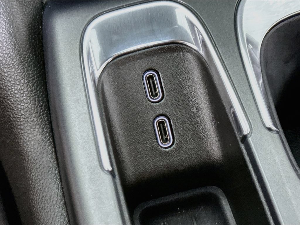 Used 2025 Chevrolet Equinox EV LT FWD image 31