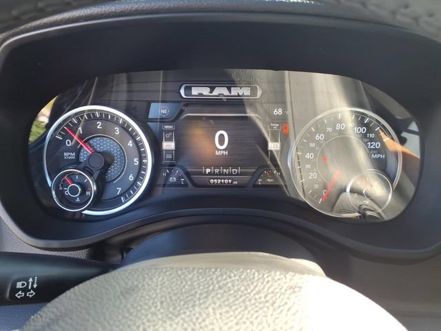 Used 2023 RAM 1500 Big Horn AWD/4WD image 17