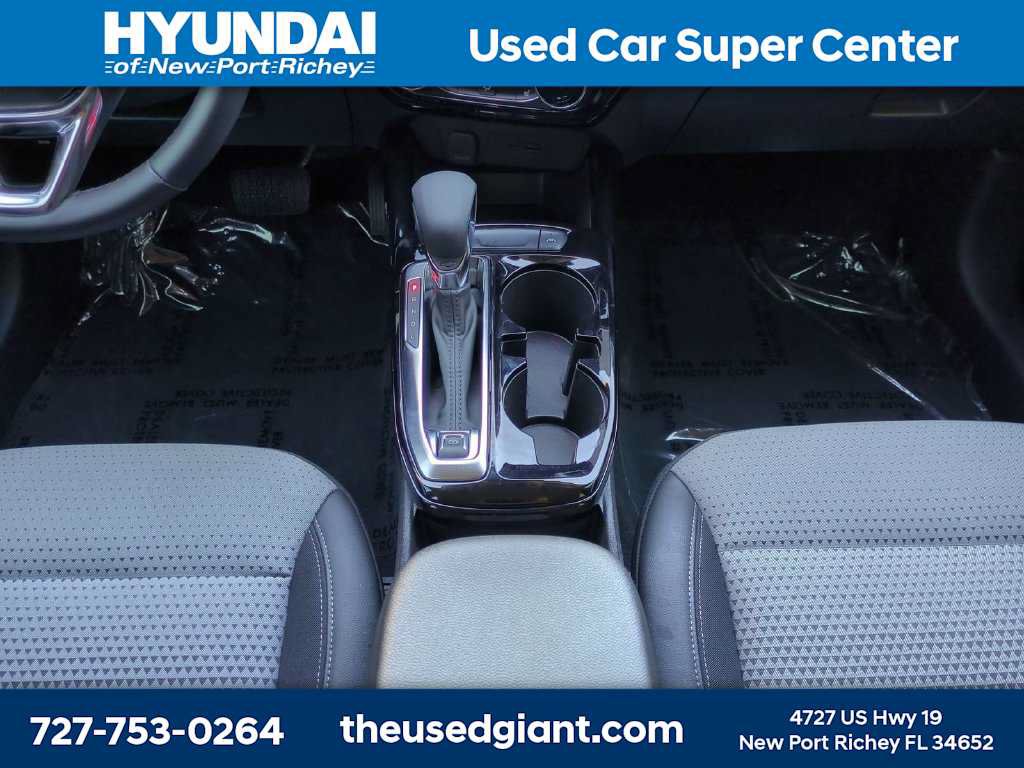 Used 2024 Chevrolet Trax LT w/ Driver Confidence Package FWD image 20