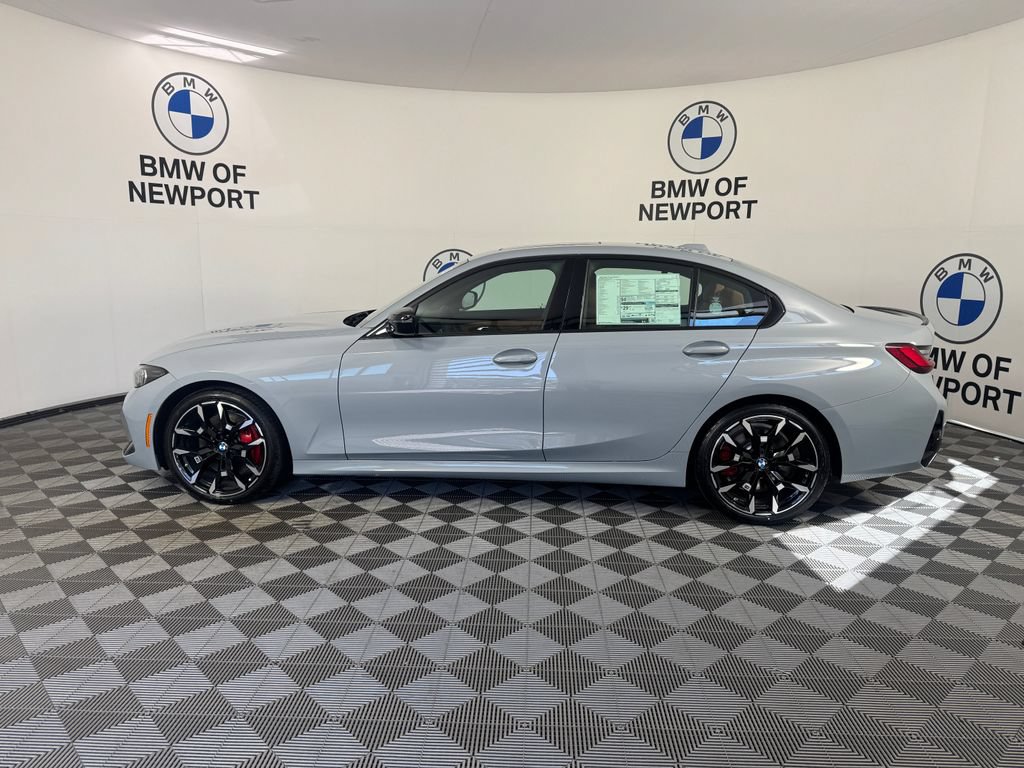 New 2026 BMW 330i xDrive Sedan w/ M Sport Package AWD/4WD image 9