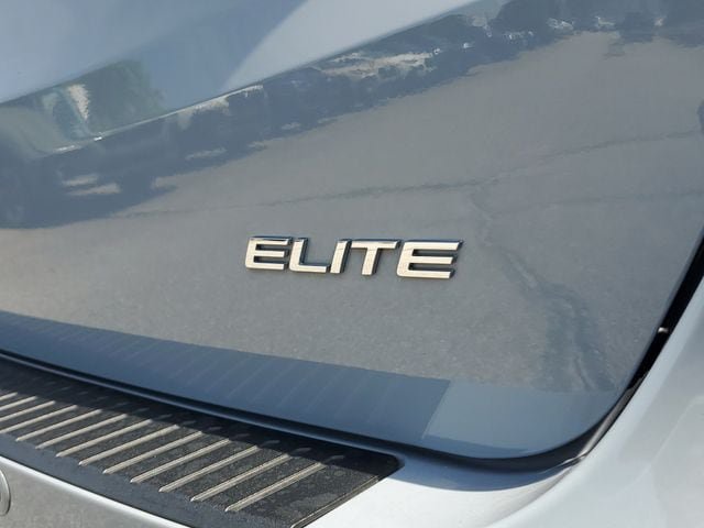 Used 2024 Honda Odyssey Elite image 7