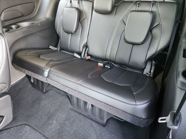 New 2026 Chrysler Pacifica Select image 23