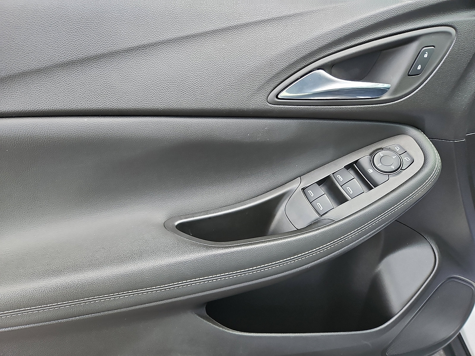 Certified 2023 Buick Encore GX Preferred image 12