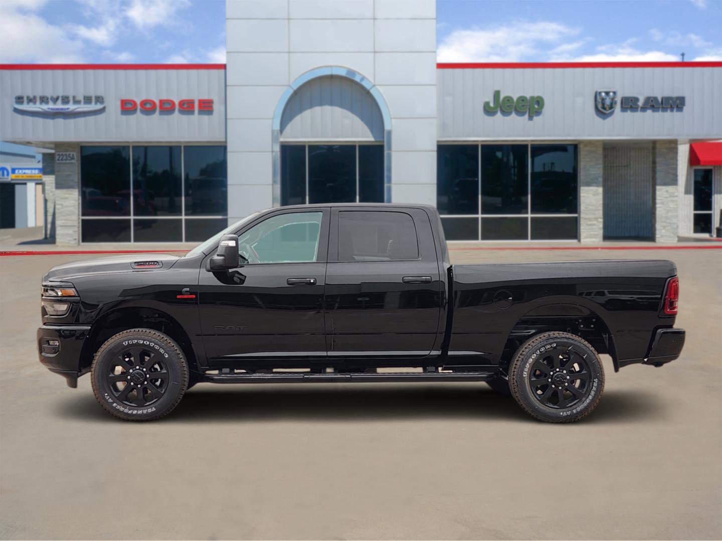 New 2026 RAM 2500 Lone Star AWD/4WD image 3