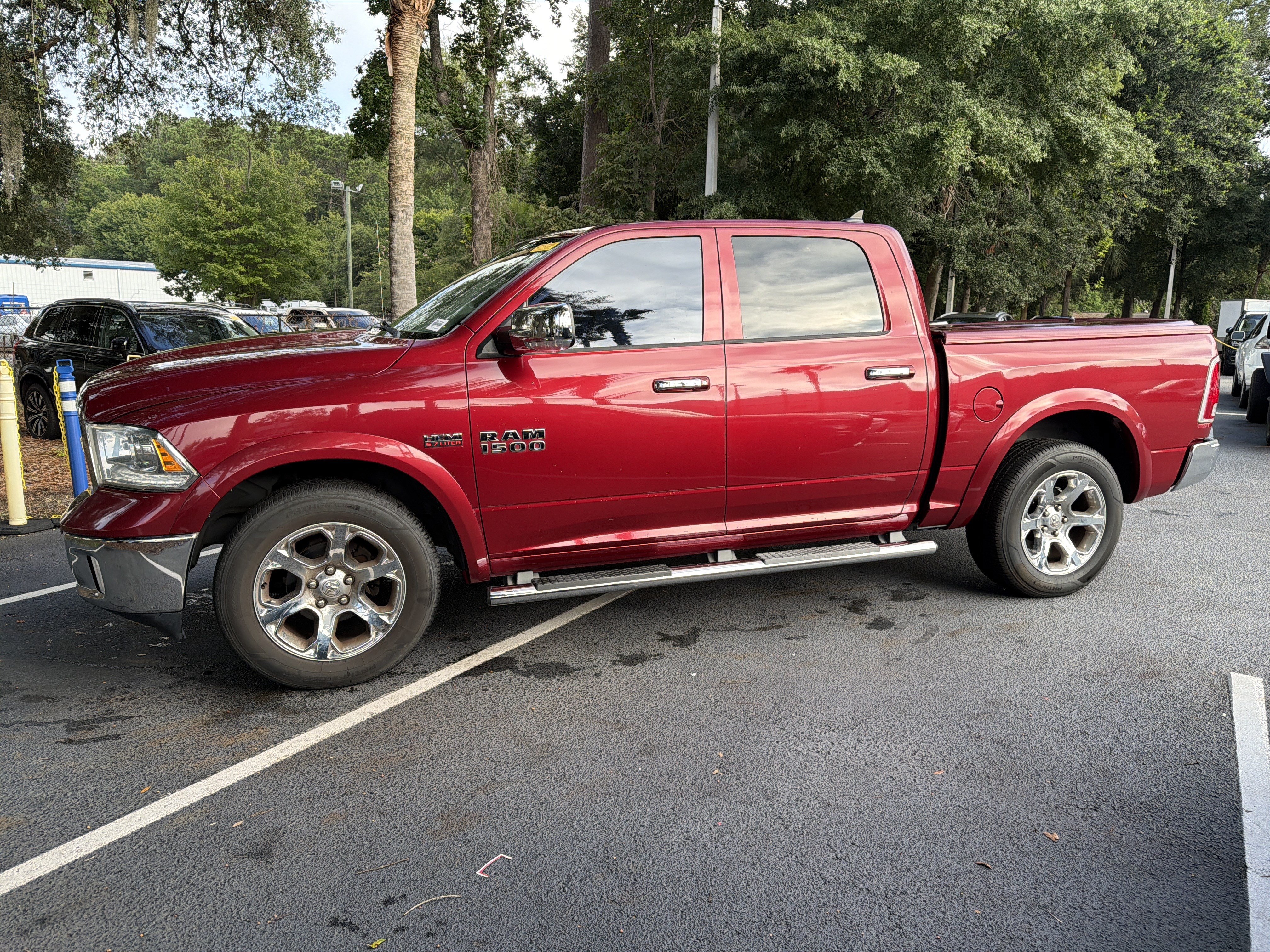 Used 2014 RAM 1500 Laramie w/ Convenience Group AWD/4WD image 6