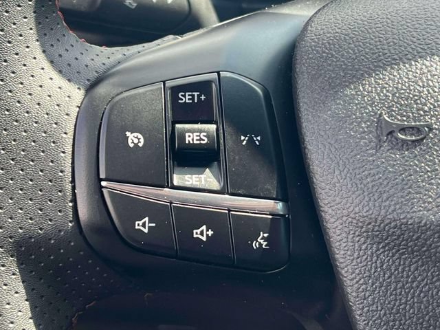 Used 2025 Ford Escape ST-Line FWD image 26