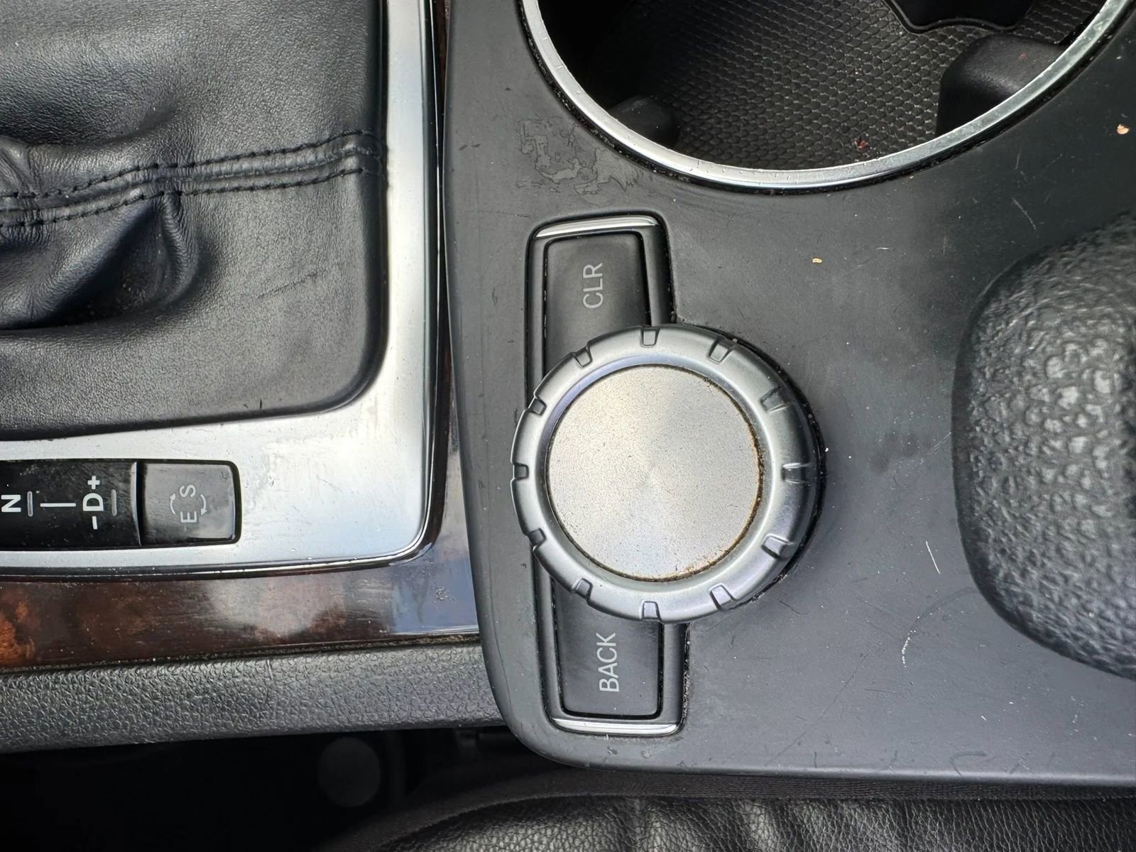 Used 2013 Mercedes-Benz C 250 Sedan image 25