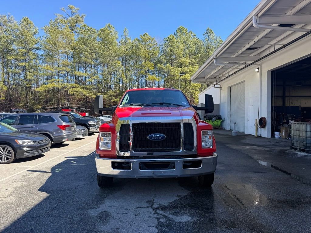 Used 2017 Ford F650 2WD SuperCab Super Duty image 2