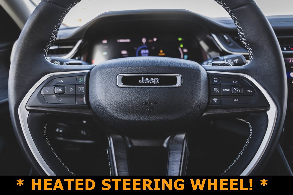 Used 2022 Jeep Grand Cherokee Limited 4xe image 18