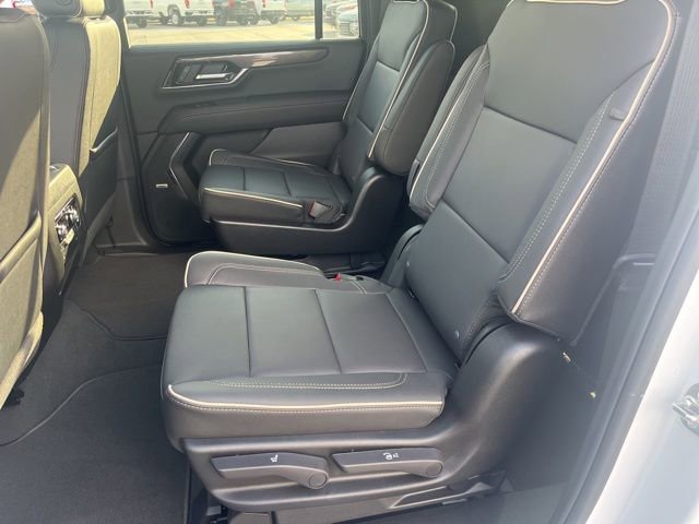 New 2026 GMC Yukon XL Elevation image 18