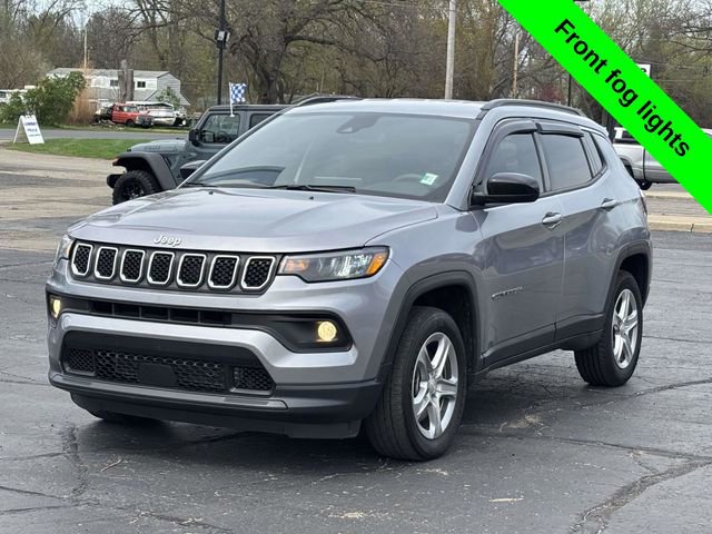 Used 2024 Jeep Compass Latitude AWD/4WD image 28