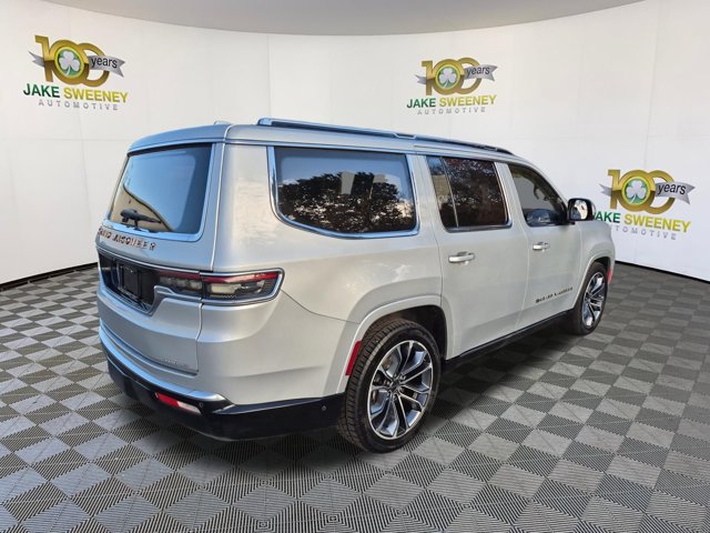 Used 2022 Jeep Grand Wagoneer Series III w/ Rear Seat Video Group 1 AWD/4WD image 10
